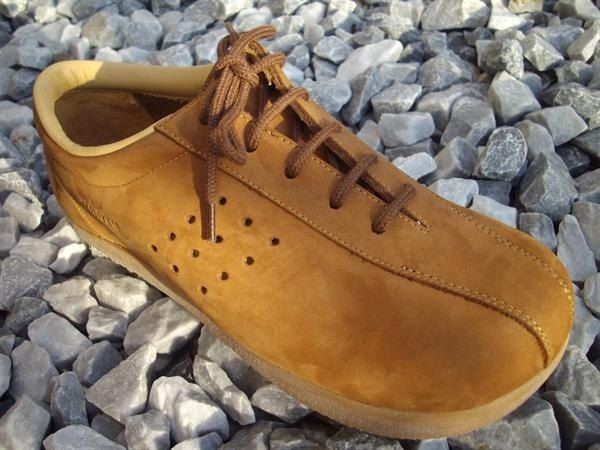 Roots - Nostalgische schoenen uit de jaren 70 - Onder Hoge Schoenen In Jaren 70