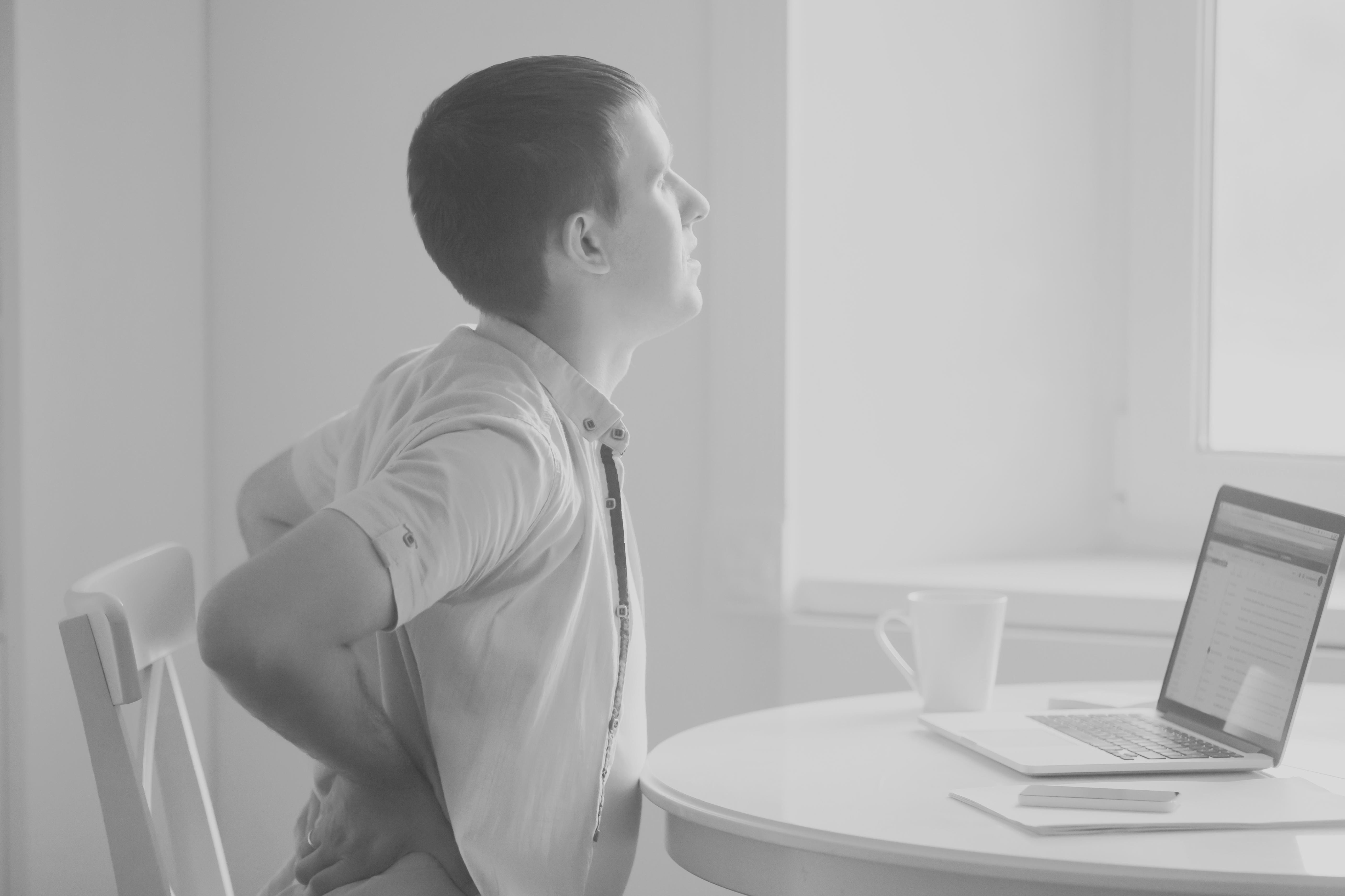 Rugklachten - Behandelingen | Fysiotherapie Groenoord - Welke Symptomen Bij Rugklachten Zijn Alarmsignalen