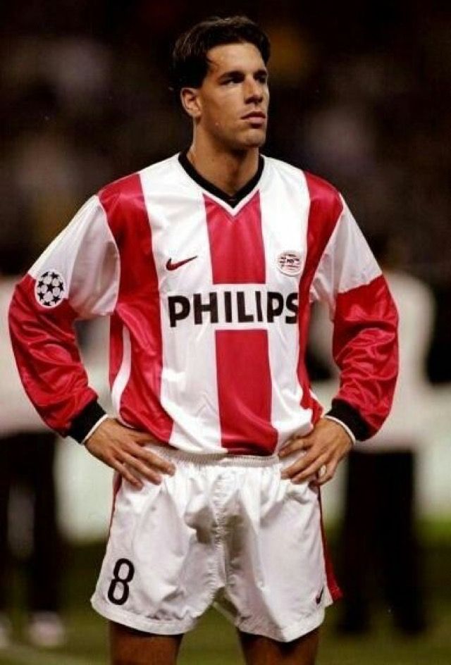 Ruud Van Nistelrooy of PSV Eindhoven in 2000. | Lendas do futebol - Heeft Ruud Van Nistelrooy Een Zoon