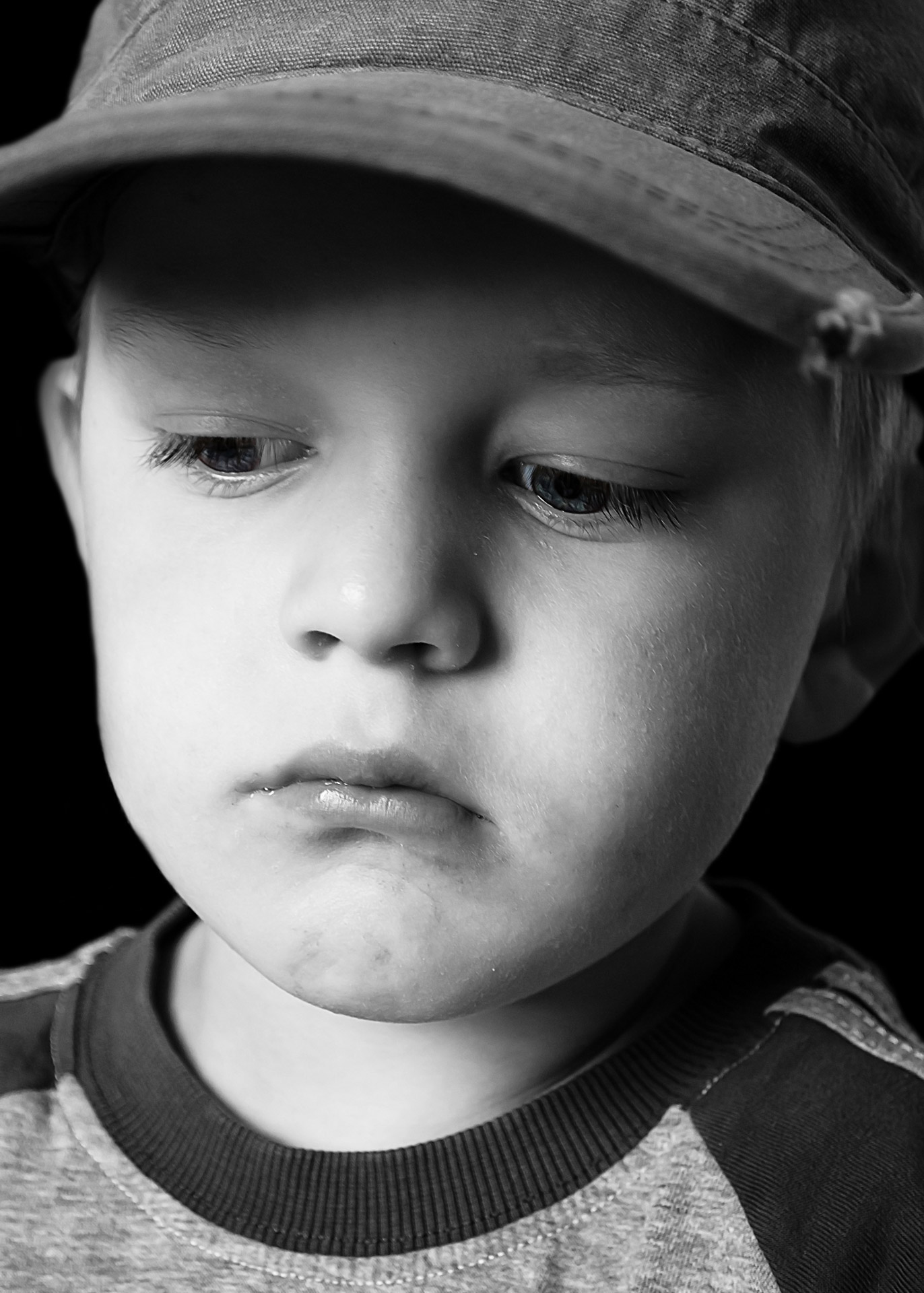 Sad Child Free Stock Photo - Public Domain Pictures - Een En Een Media Utrecht