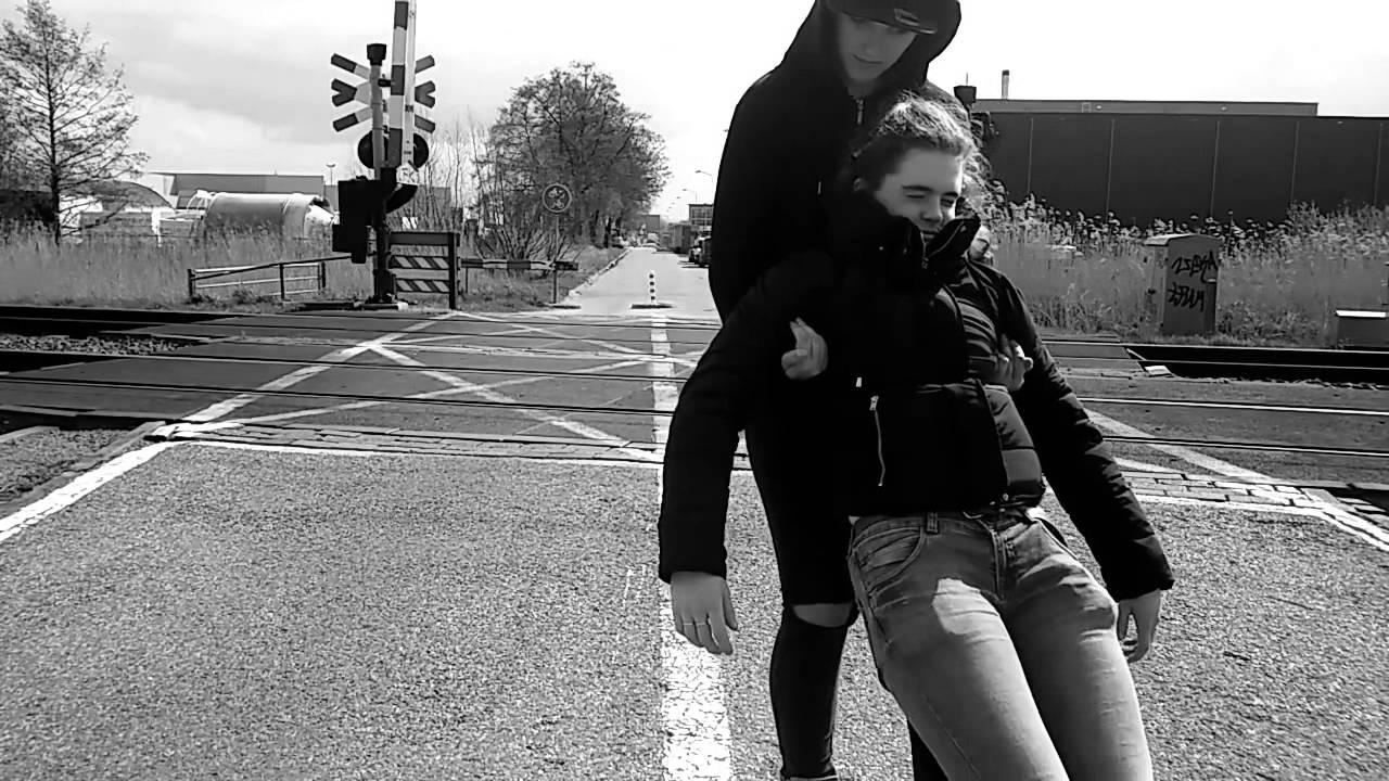 Samenvatting Schuld Mel Wallis De Vries
