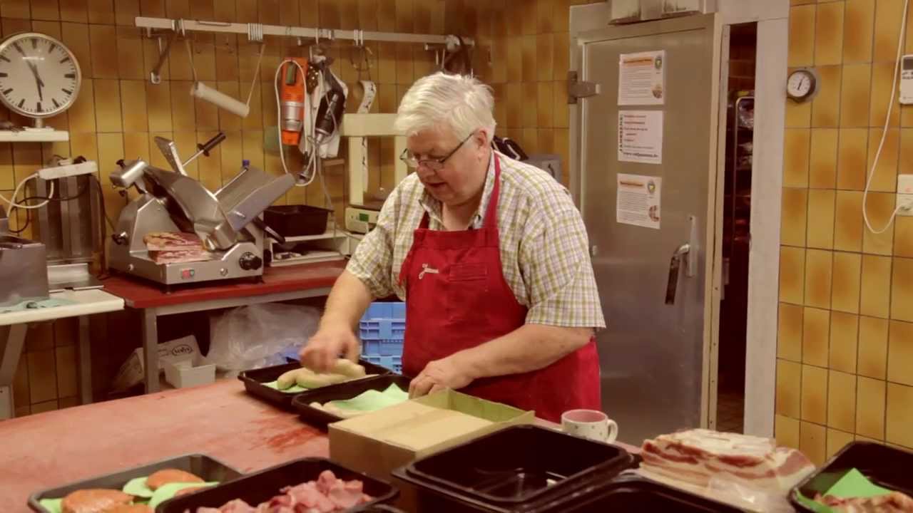 Slager: De markt - YouTube - Slager De Bruin De Lier