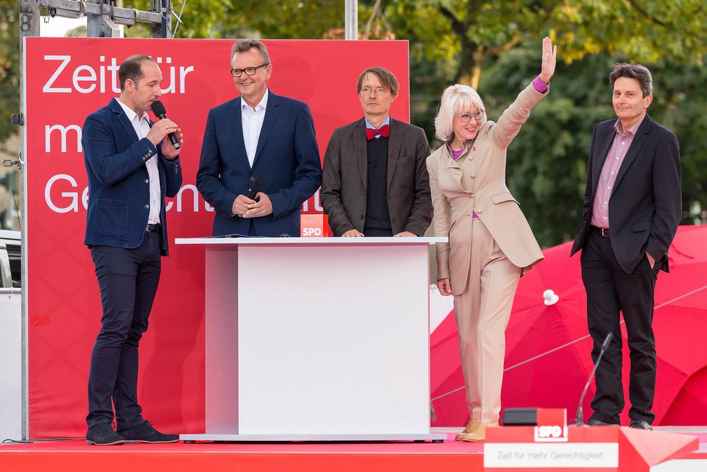 SPD-Kandidaten für Köln: Martin Dörrmann, Elfi Scho-Antwerpes, Dr. Rolf - Kandidaten Wie Is De Mol 2019