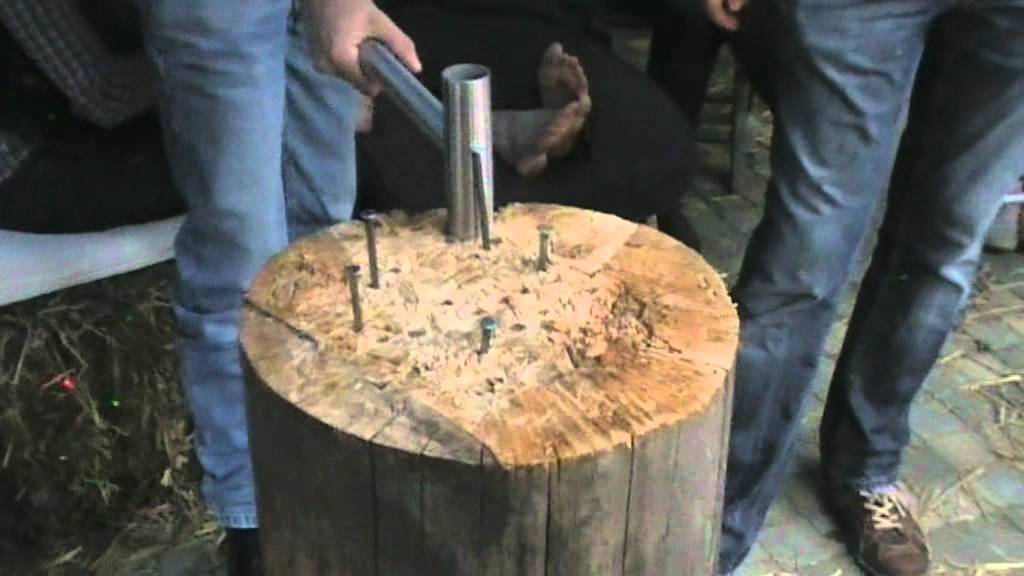 Spijker Met Een Grote Bolle Kop