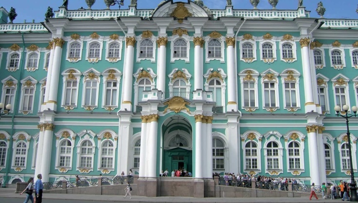 Staatsmuseum de Hermitage is gevestigd in het oude paleiscomplex van - Hoe Heet Het Paleiscomplex Van De Vroegere Keizer In Peking