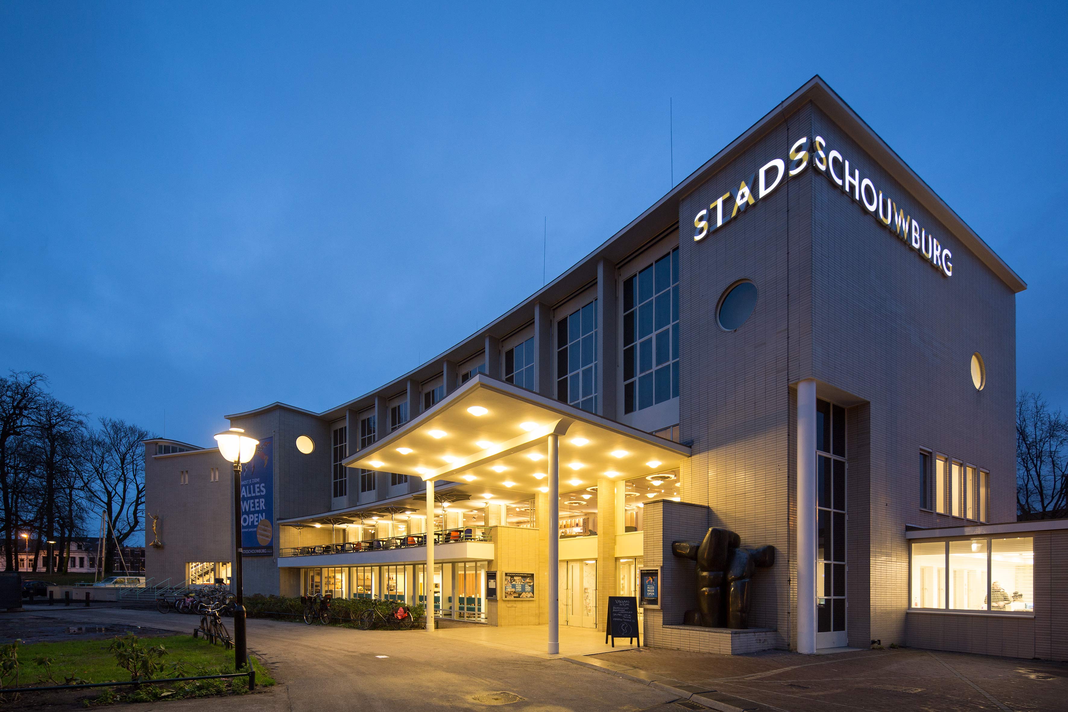 Stadsschouwburg Utrecht | Ontdek Utrecht - Stadsschouwburg Utrecht Lucasbolwerk 24 3512 Ej Utrecht