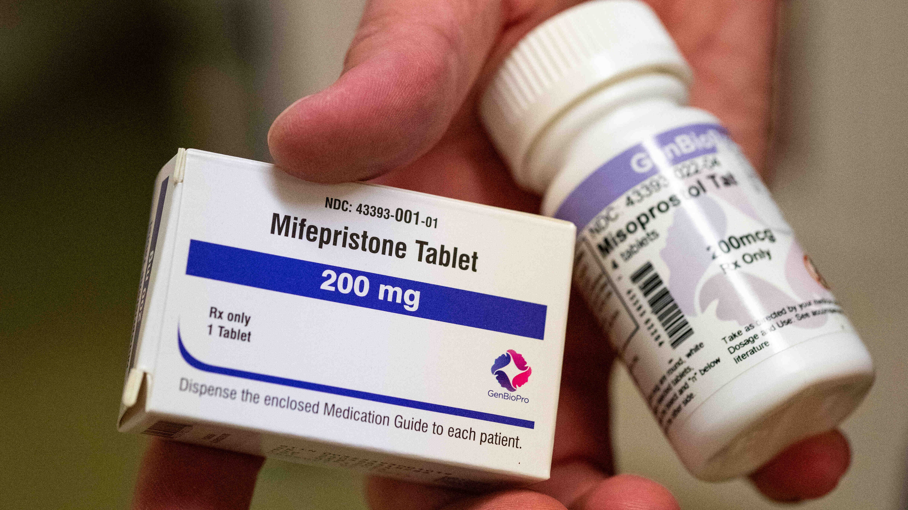 The Battle Over Abortion Drugs - The New York Times - Hoe Vaak Komt Missed Abortion Voor