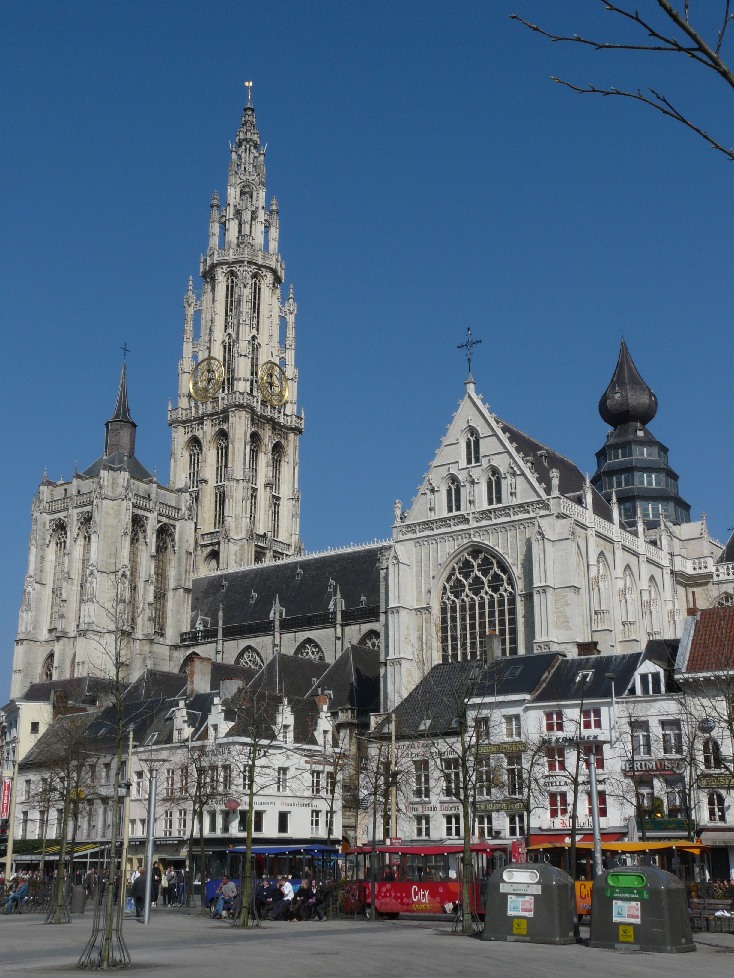 Welke Londense Kathedraal Werd Door Wren Ontworpen