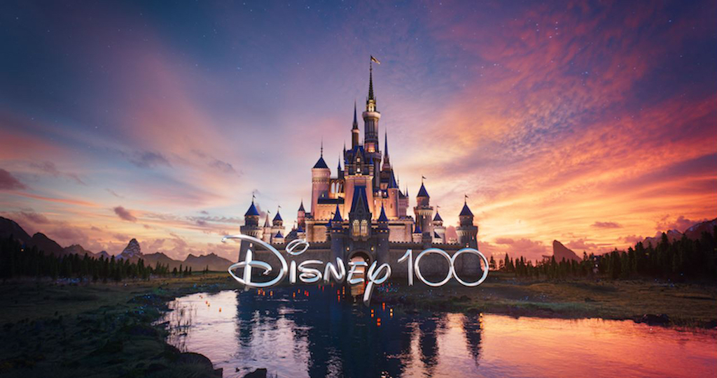 The Walt Disney Company celebra cien años creando ilusión - Disney Newport Bay Club Hotel Paris