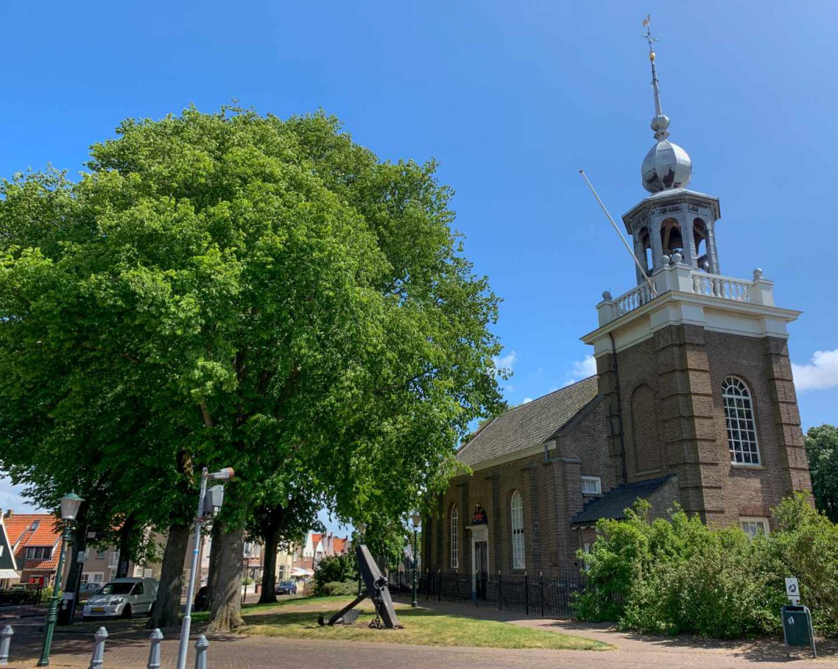 Tips voor bezoek aan Kerkje aan de Zee in Urk - NederlandsGlorie - Urk Kerkje Aan De Zee