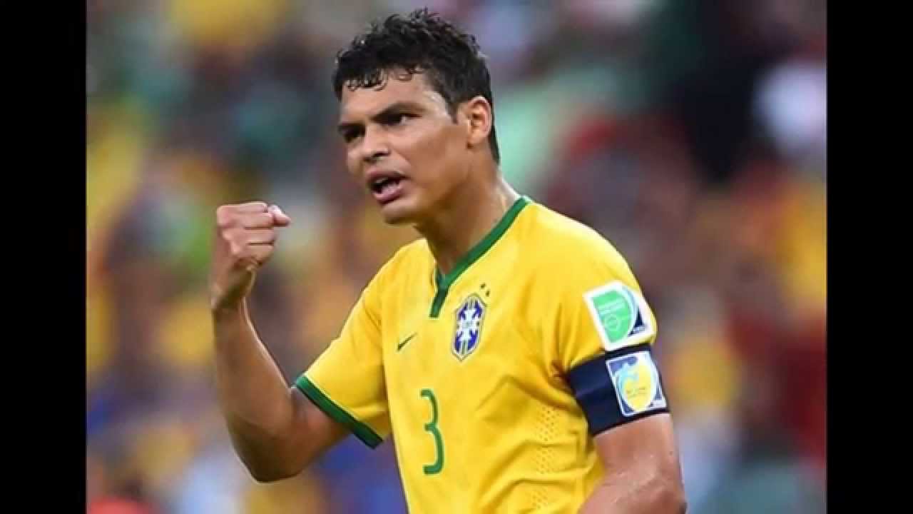 Top 10 Braziliaanse voetballers 2014/2015 - YouTube - Welke Beroemde Voetballer Werd Op Zijn Tiende Verjaardag