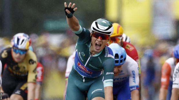 Tour de France: Jasper Philipsen sprints to fourth stage victory of - Hoeveel Uitvallers Tour De France 2023