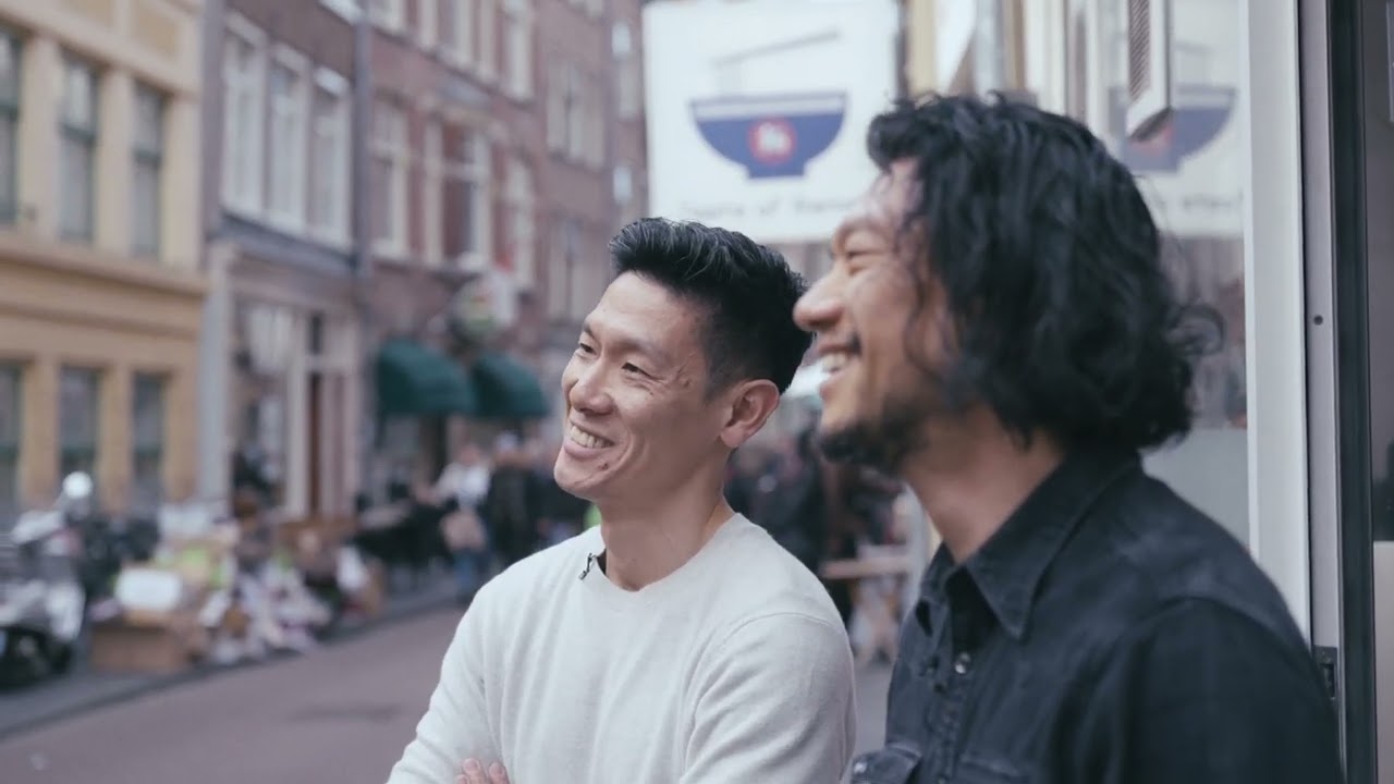 Trots op de Oesters van Nam Kee | FanClub Centrum - YouTube - Boek De Oesters Van Nam Kee