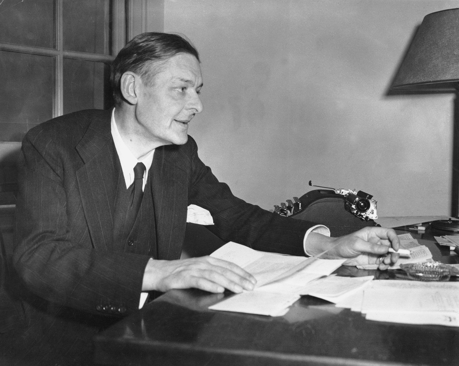 Eliot The Lovesong Of J Alfred Prufrock