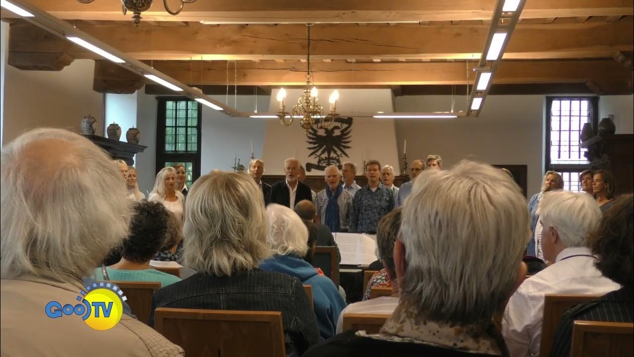 Nauwelijks Vocaal In Staat Tot Het Uitdrukken Van Spanning