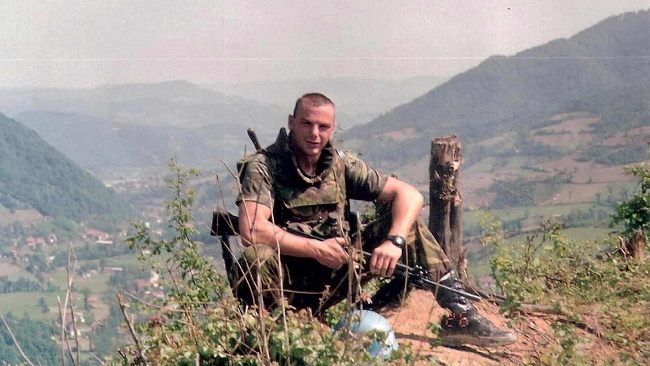 Minister Van Defensie Tijdens Val Srebrenica