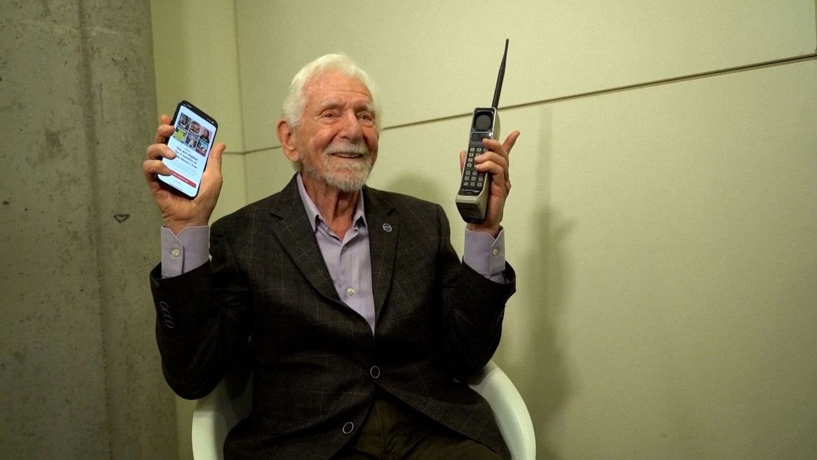Uitvinder Van De Telefoon 4 Letters