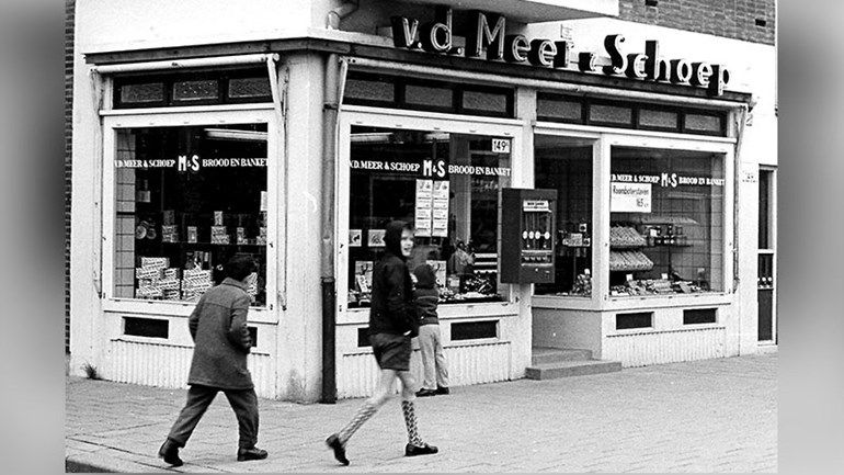 Van der Meer & Schoep heeft in de hoogtijdagen tientallen winkels en - Van Der Meer Rotterdam