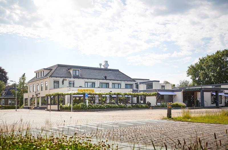Van der Valk Hotel Hardegarijp - Leeuwarden in Hardegarijp - de beste - Van De Valk Friesland