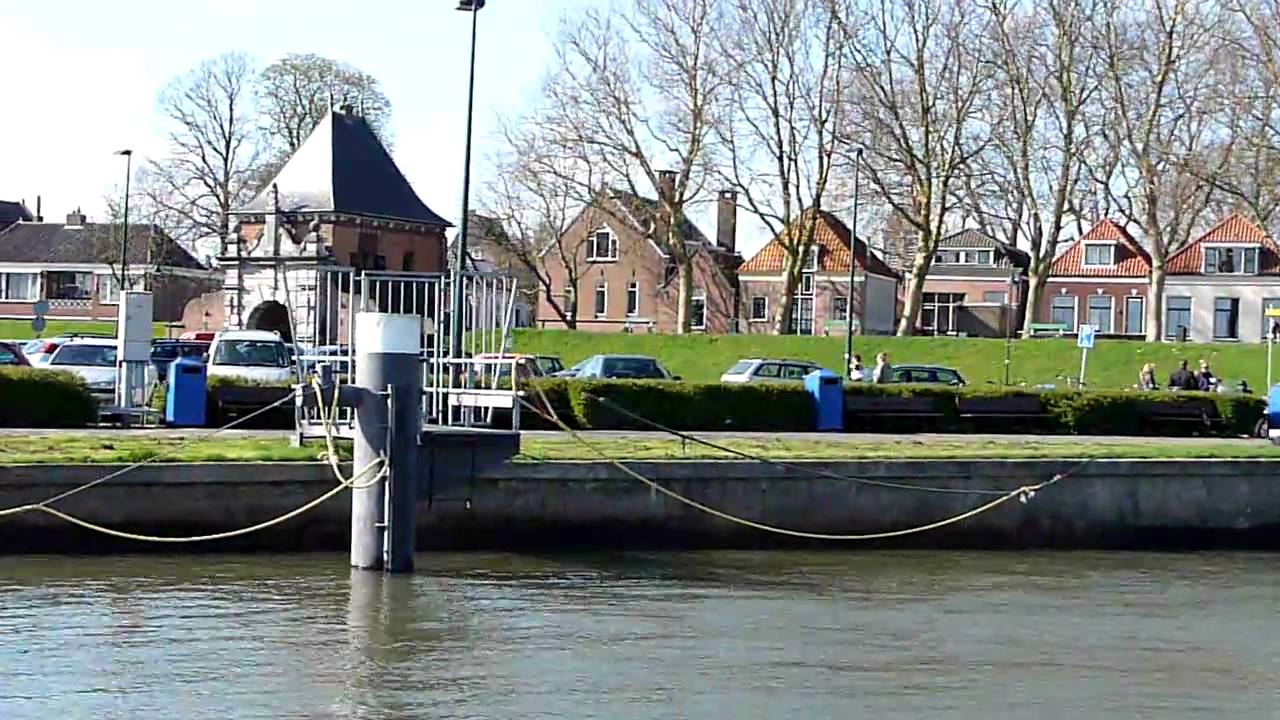 Veerpont over de Lek naar Schoonhoven - YouTube - Veerpont Krimpen Aan De Lek