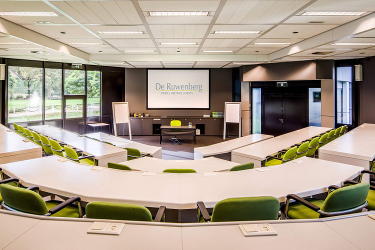 Wat Is Een Conferentie