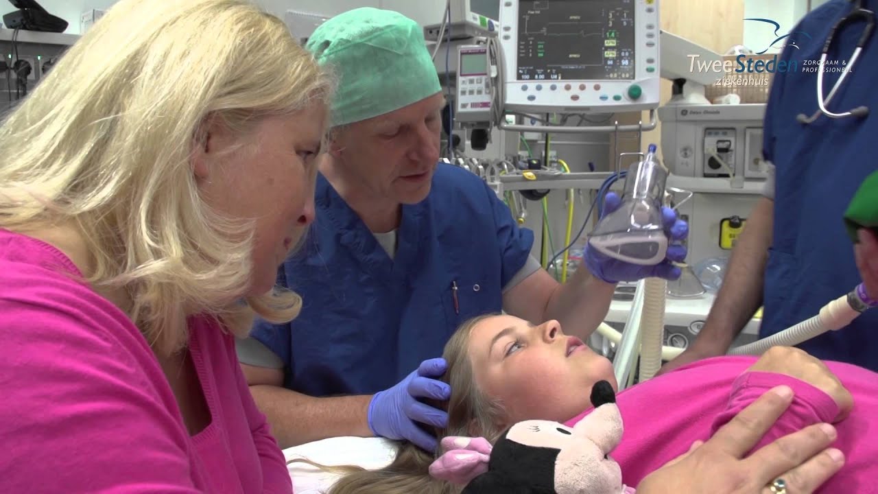 Verwijderen van keel- en neusamandelen bij kinderen - YouTube - Last Van Keel Bij Slikken