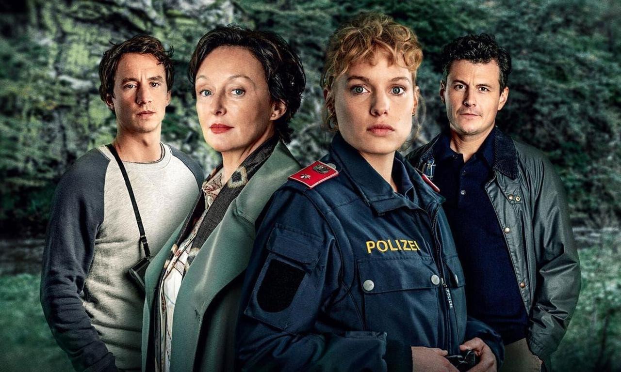Vier - Where to Watch and Stream Online – Entertainment.ie - Vier Vrienden Op Een Platte Aarde