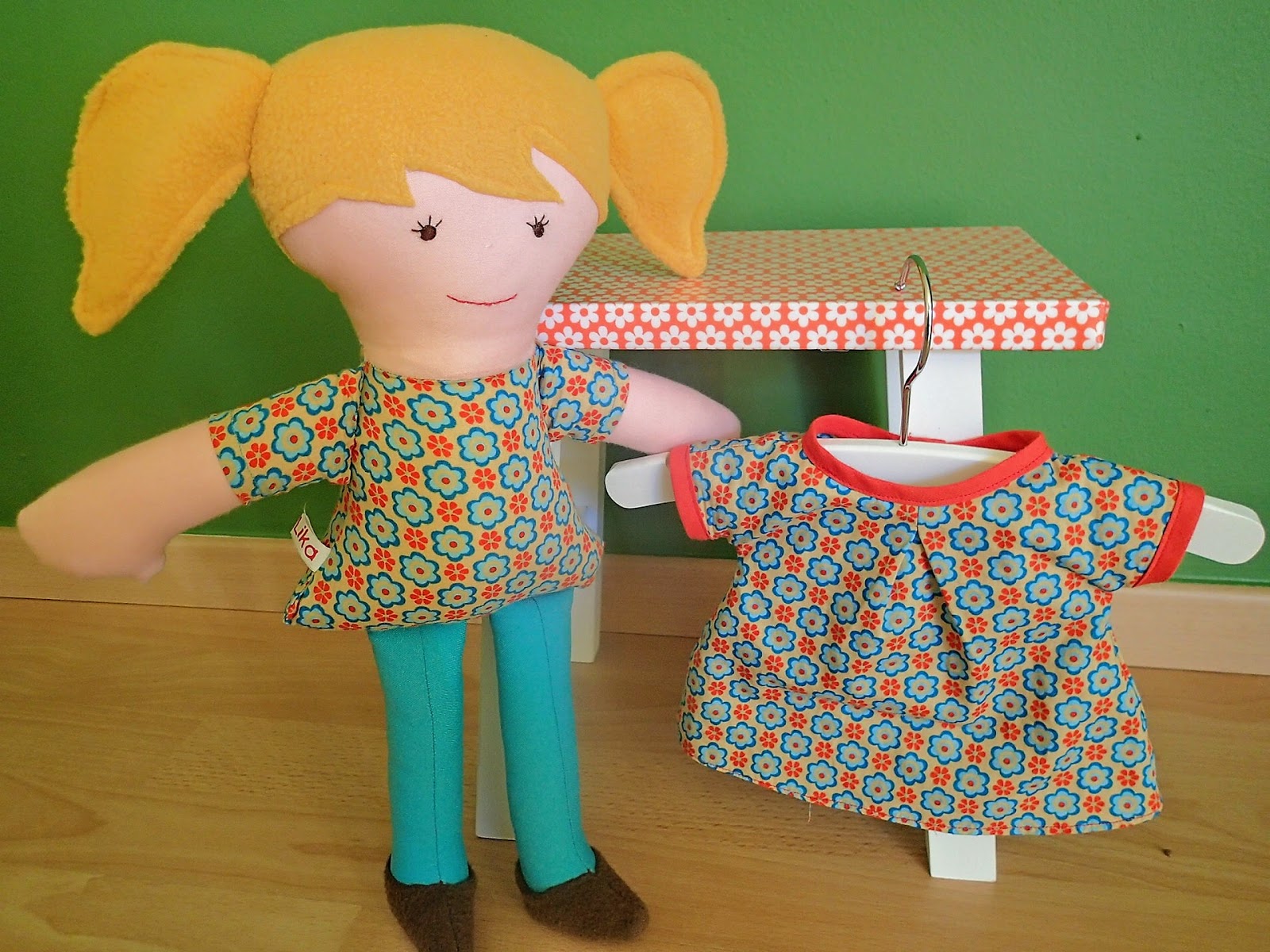 Villa Lika: De poppenhoek # 3: Zelf je eigen pop maken - Hoe Maak Je Een Pop