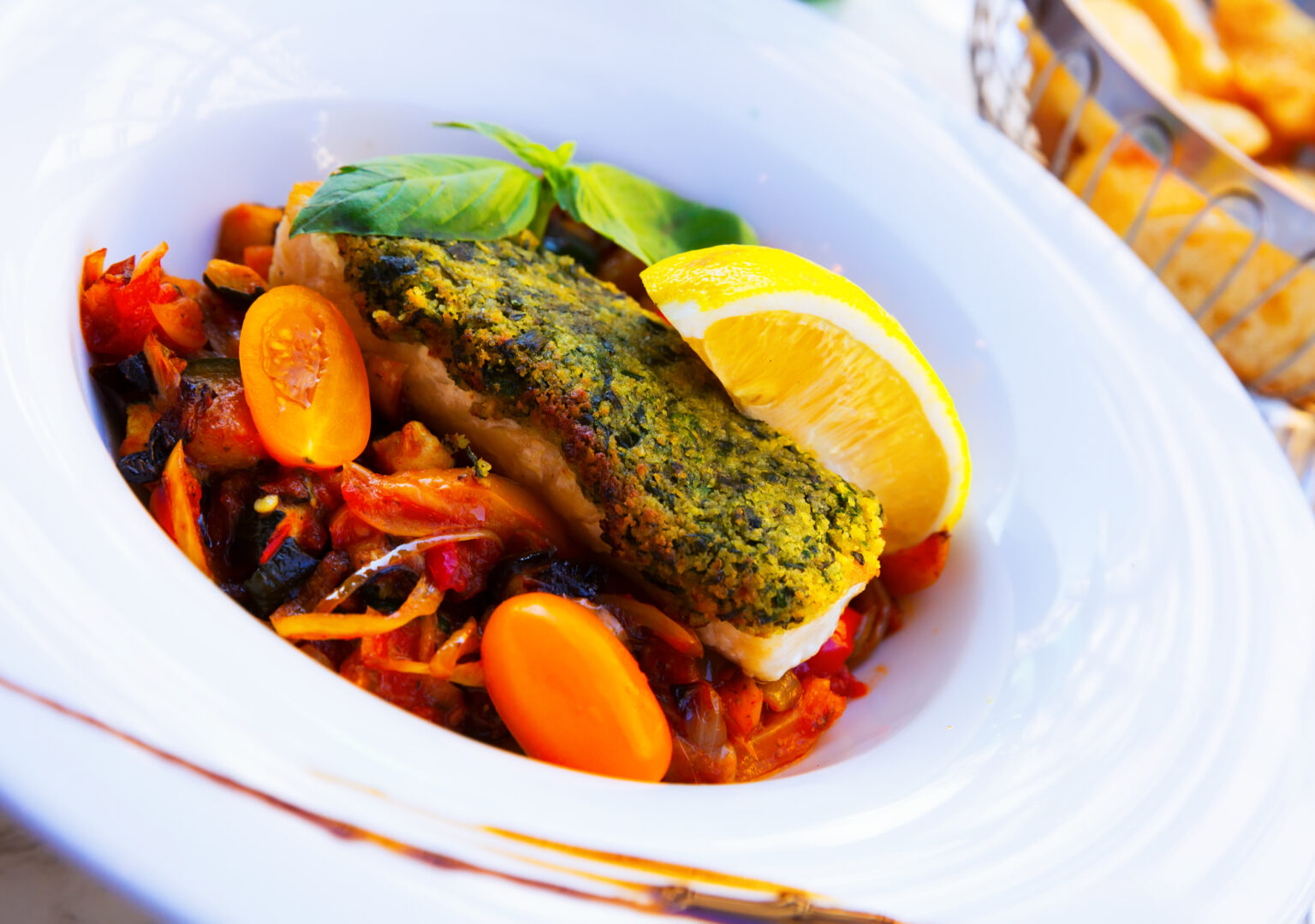 Vis met krokante kruidenkorst en groente uit de oven | Recept Metabolic - Goede Vrijdag Vis Eten
