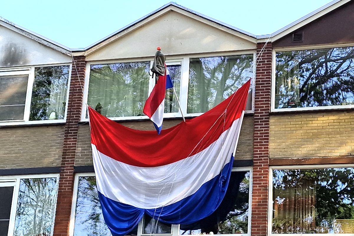 Hoe Lang Mag De Vlag Uit Als Je Geslaagd Bent