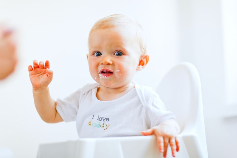 Voedingsschema baby: 6 maanden - CJG043 - Hoeveel Gram Hapje Baby 6 Maanden