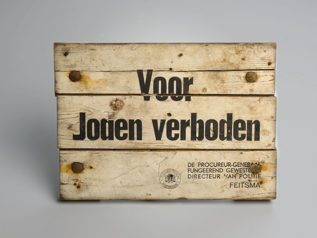 Voor joden verboden | 100 voorwerpen - Waarom Haat Tegen Joden
