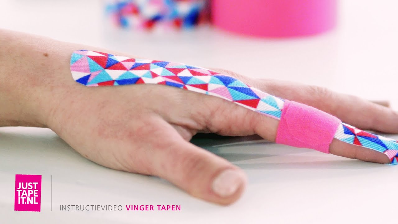 Voorbeeld zelf vinger tapen » Instructievideo » Just Tape It - YouTube - Dooie Vingers Wat Te Doen
