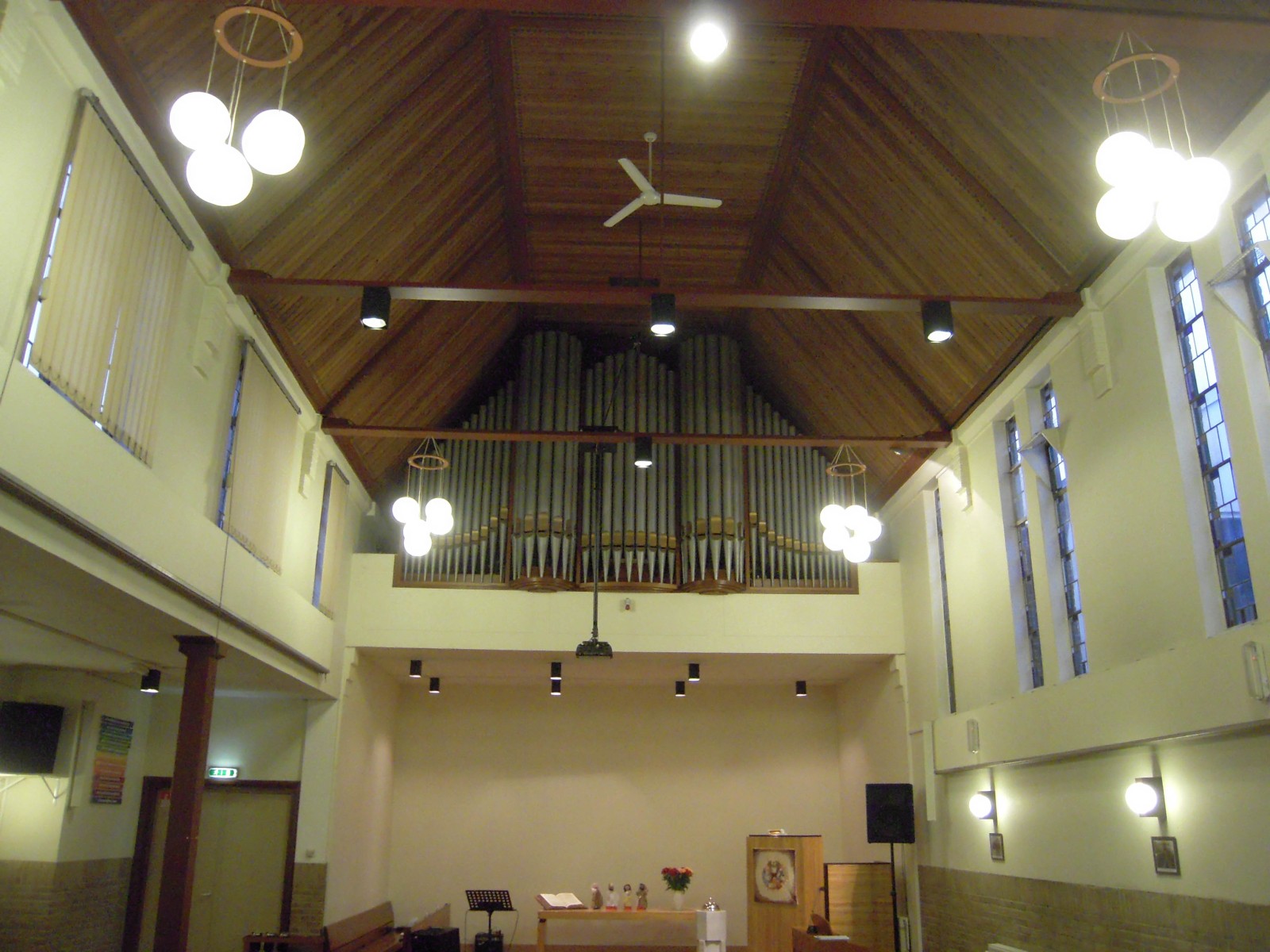 Voormalige Christelijke Gereformeerde Kerk - Orgelfoto - Chr Ger Kerk Damwoude