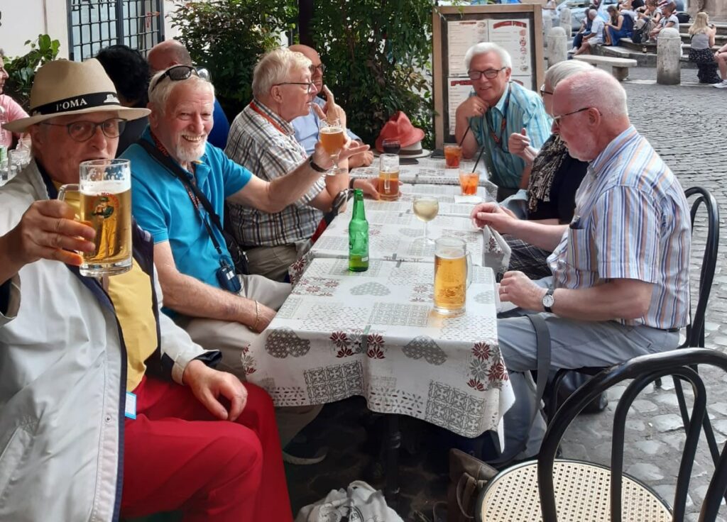Vrouwen in het ambt blijft vooralsnog een taboe binnen de RK kerk - Vrouwen In Het Ambt