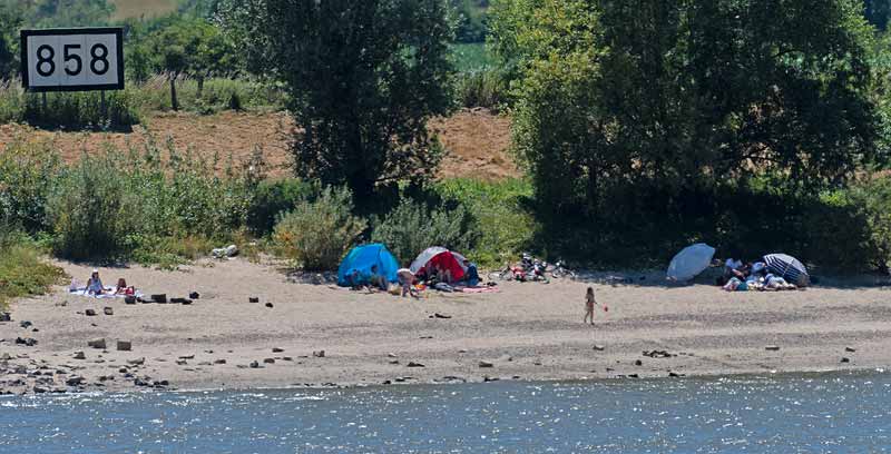 Waar Komt De Rijn Nederland Binnen