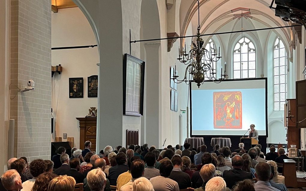 Waarom de wereld een hel nodig heeft - Waarom De Wereld Een Hel Nodig Heeft