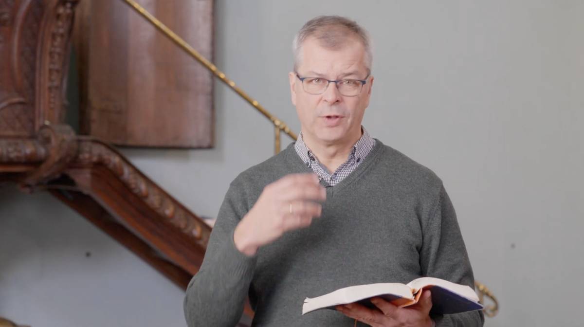 Waarom zwijgt God soms? Ds. Ron van der Spoel geeft antwoord - Cvandaag.nl - Ds Ron Van Der Spoel