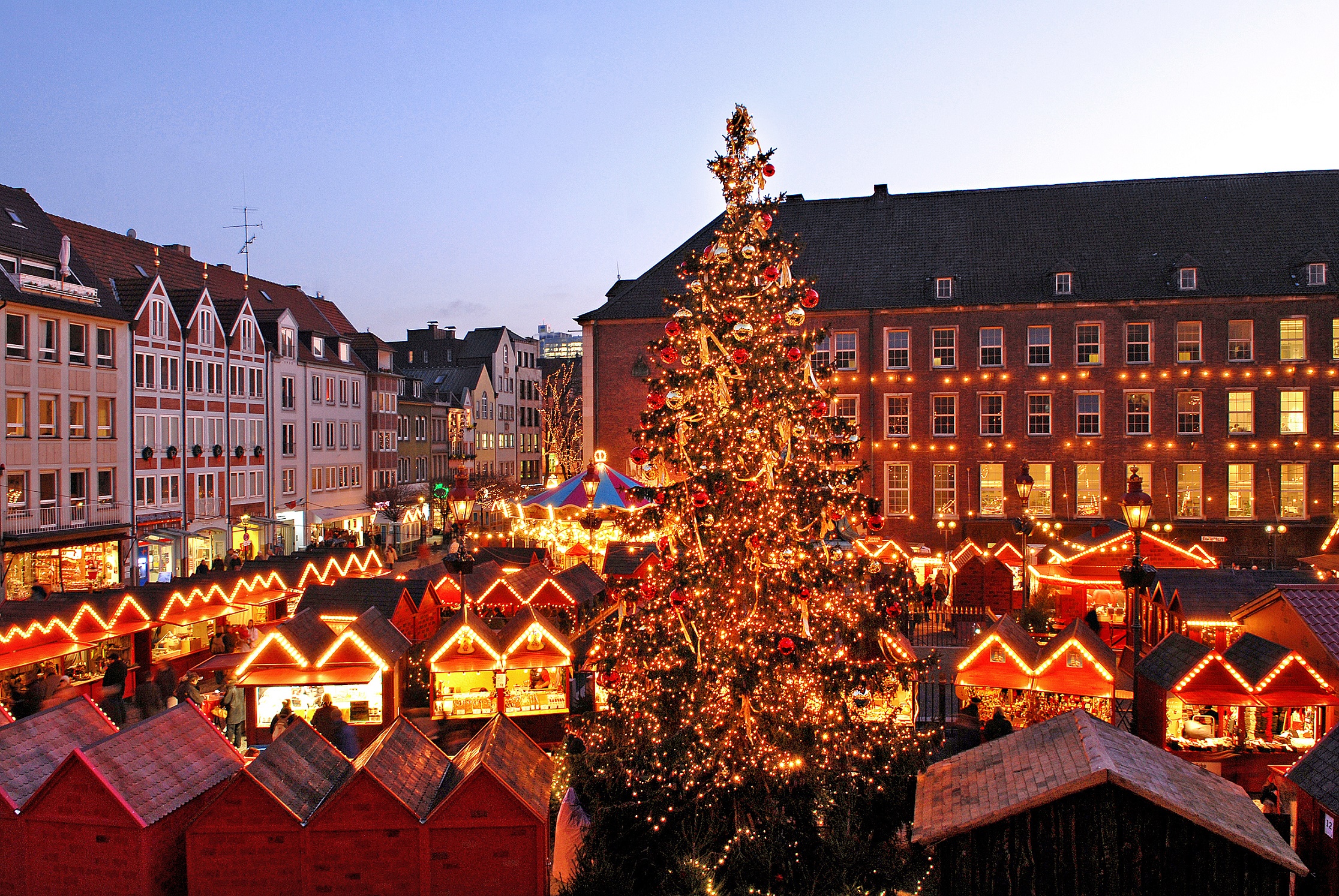 Wanneer Is De Kerstmarkt In Dusseldorf 2024 - Myrta Tuesday - Wanneer Is De Kerstvakantie 2024