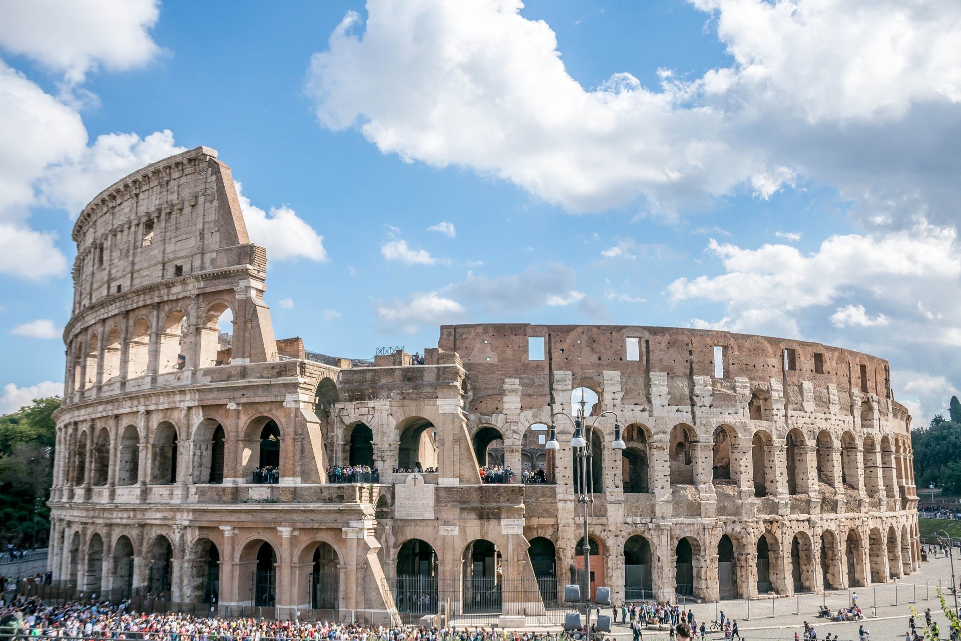 Wanneer Is Het Colosseum Gebouwd
