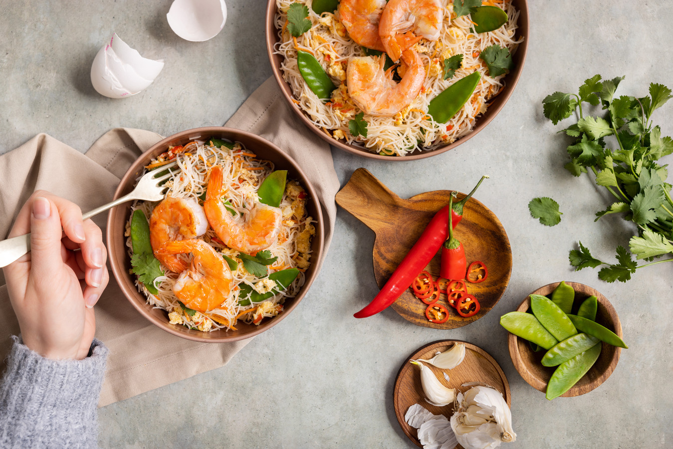 Wat Eten We Vandaag: Pad Thai met mihoen, peultjes en garnalen | Foto - Wat Eten We Op Zaterdag