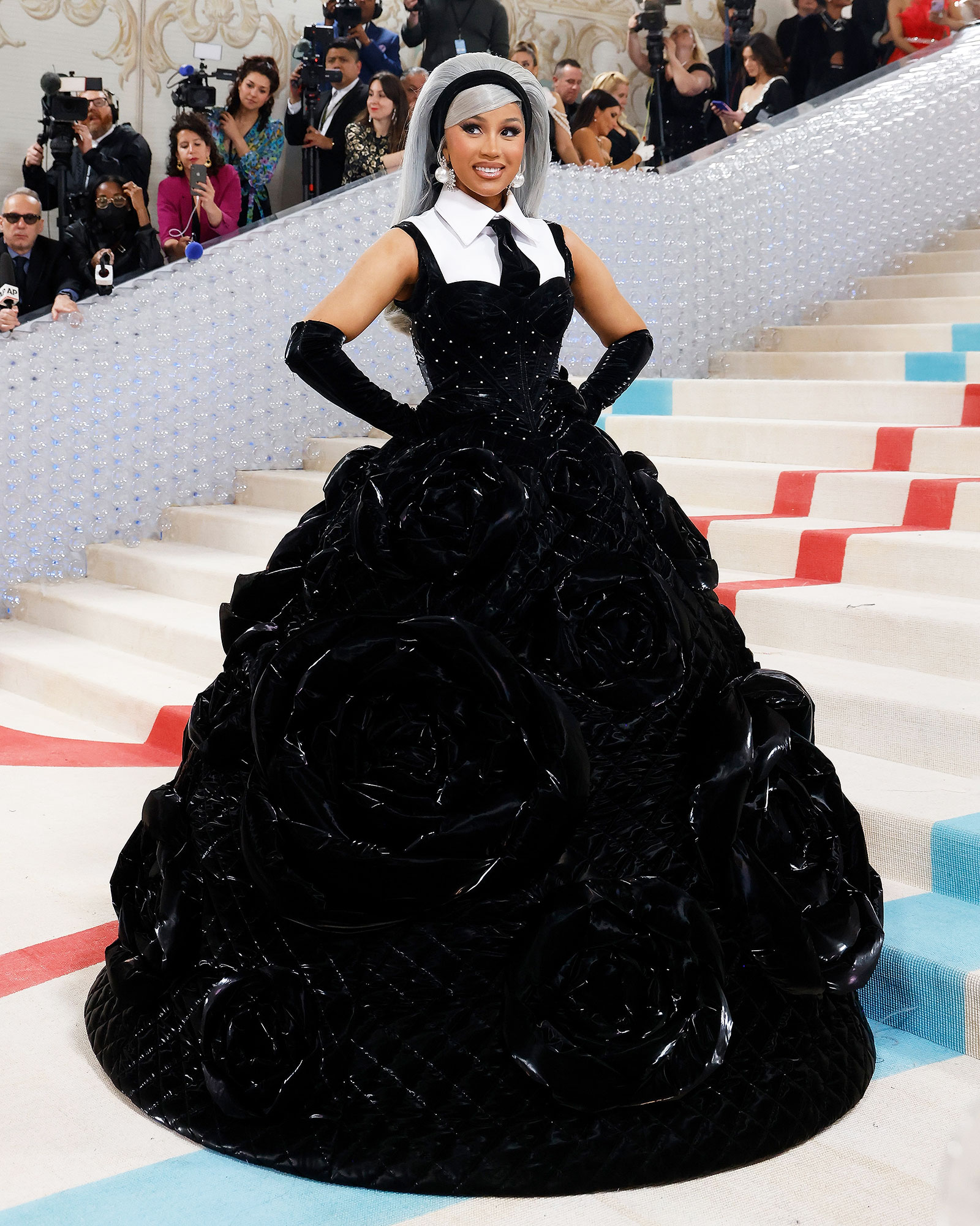 Watch The Met Gala 2025 - Ronald G. Henson - Met Wie Is Pieter Omtzigt Getrouwd