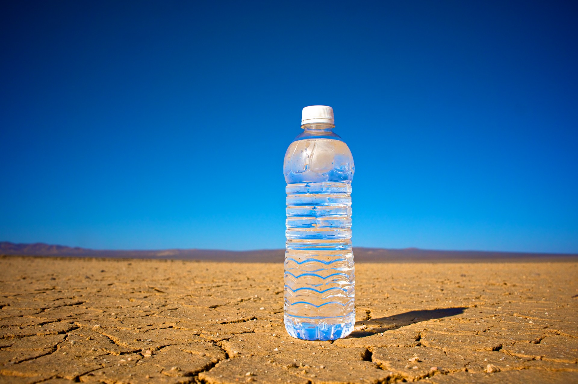 Water In The Desert Free Stock Photo - Public Domain Pictures - Water In Oor Gaat Niet Weg