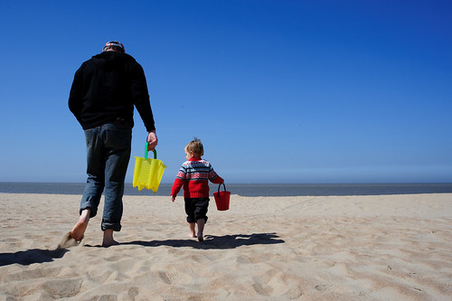 water naar de zee dragen | Geert Schneider | Flickr - Betekenis Water Naar De Zee Dragen