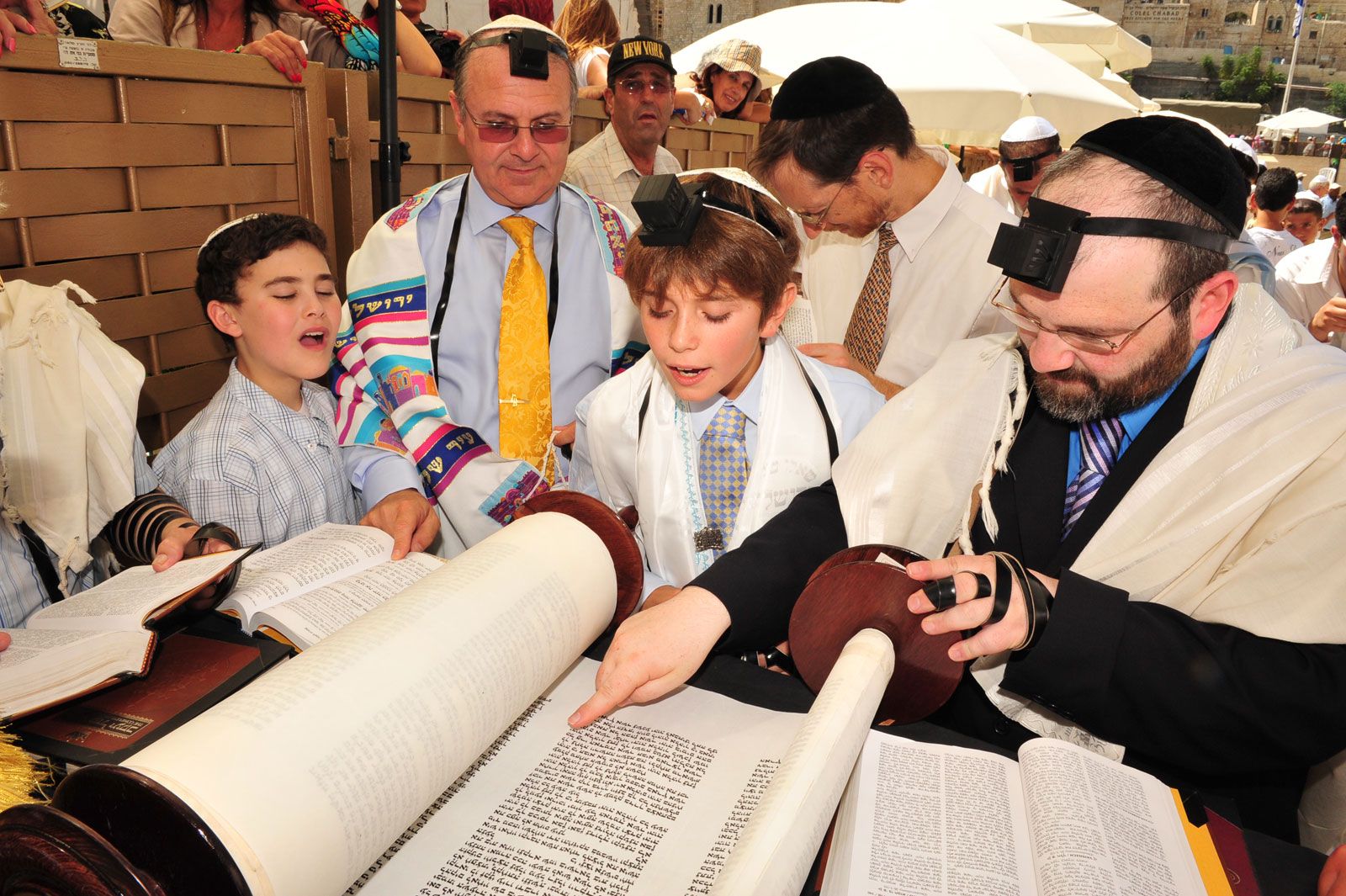 What is the historical development of the bar or bat mitzvah? | Britannica - Wat Is Een Bar Mitswa