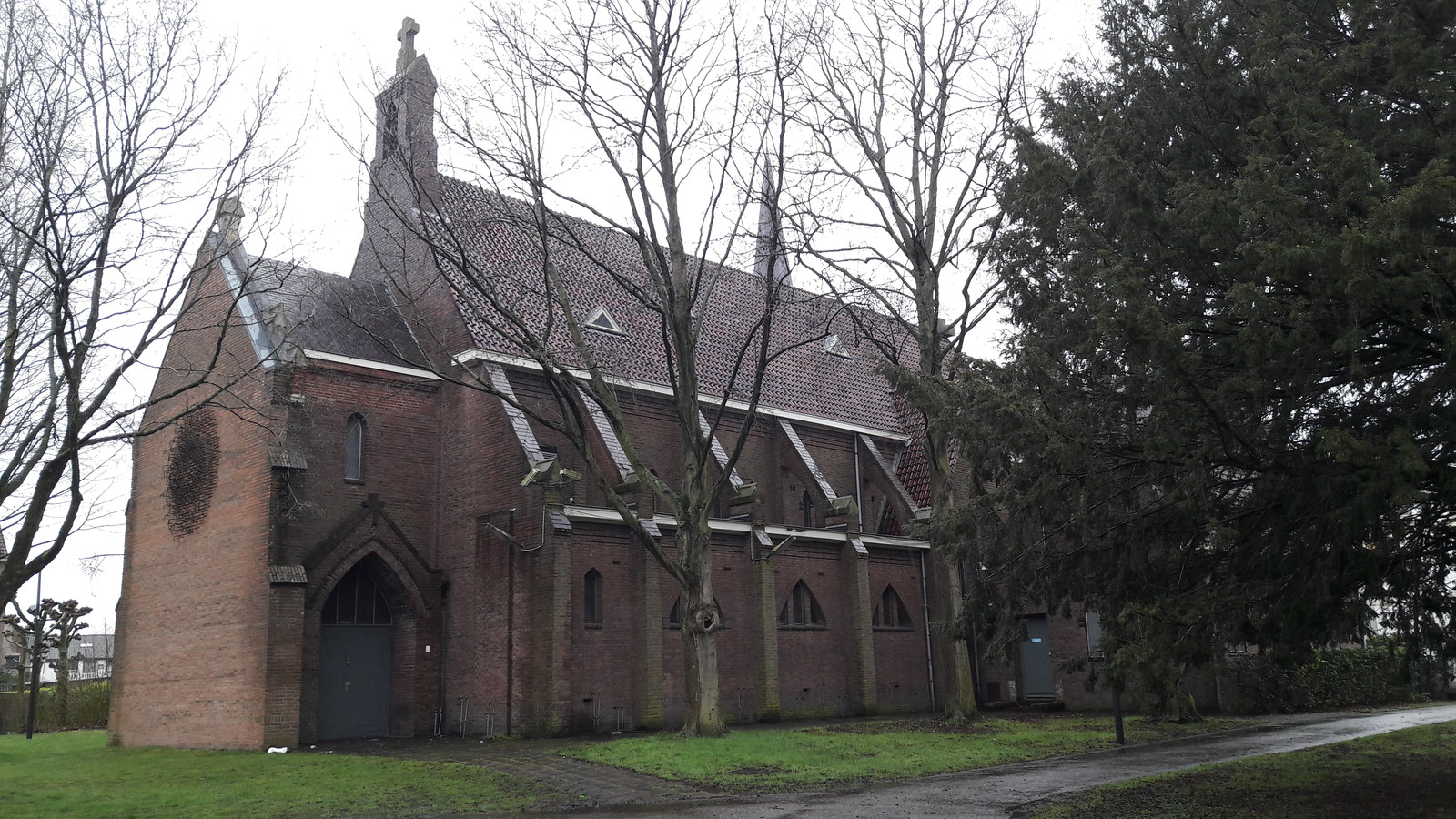 Wie gaat aan de haal met kapel in Etten-Leurse Oderkerkpark? | Foto | AD.nl - De Kapel In Het Park