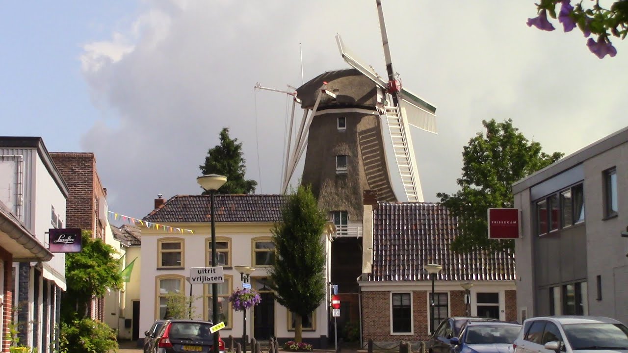 Winsum - Wandeling door het mooiste dorp van Nederland (2020) - YouTube - Wat Is Het Grootste Dorp Van Nederland