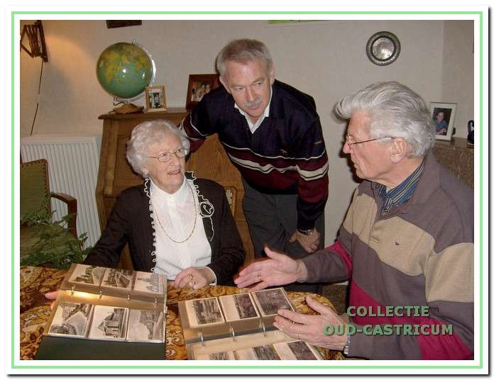 W.O.C. 50 jaar in beeld (Jaarboek 40 2017 pg 18-27) - Oud-Castricum - Meerdere Schenkingen Ontvangen Van Verschillende Personen