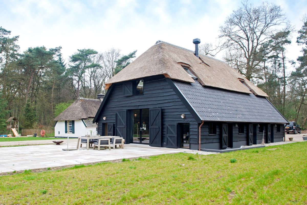 Woning Bosbeekweg Bennekom | DBL Lunteren | Schuur huis, Huisstijl - Natuurvriendenhuis De Bosbeek Bosbeekweg Bennekom