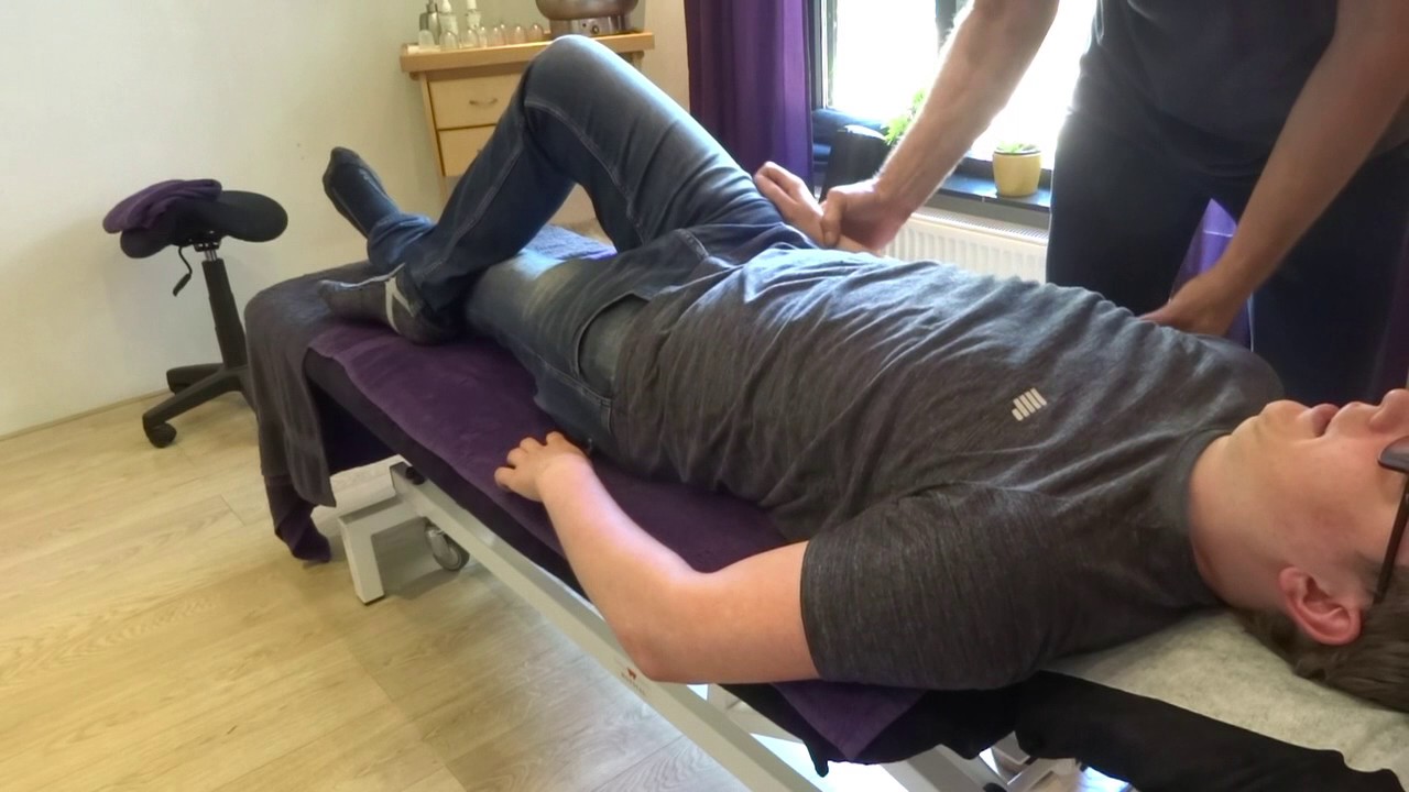 zelfhulp bij onderrug pijn - YouTube - Stoppen Met Roken Pijn In Benen